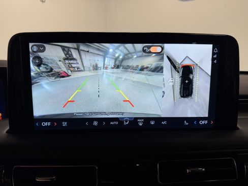 Used 2025 Lincoln Aviator Reserve w/ Equipment Group 201A image 10