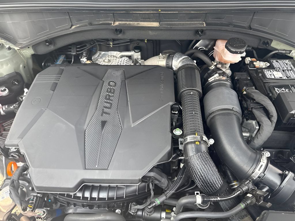 Used 2025 Kia Sorento SX AWD/4WD image 34