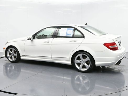Used 2014 Mercedes-Benz C 250 Luxury image 5