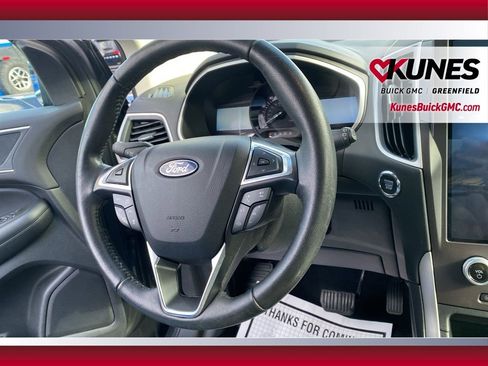 Used 2021 Ford Edge SEL w/ Convenience Package image 19