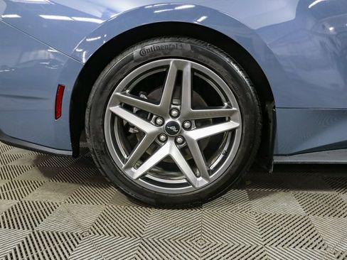 Used 2025 Ford Mustang Coupe image 14