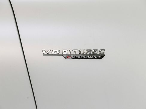 Used 2024 Mercedes-Benz S 63 AMG S image 11