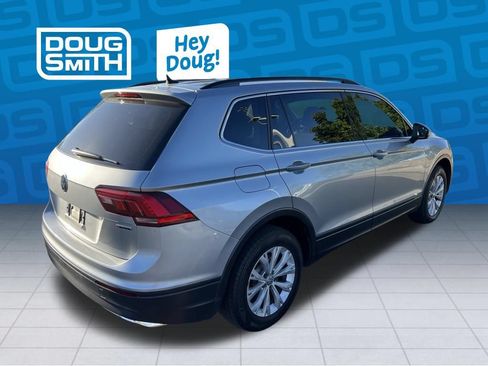Used 2019 Volkswagen Tiguan SE AWD/4WD image 5
