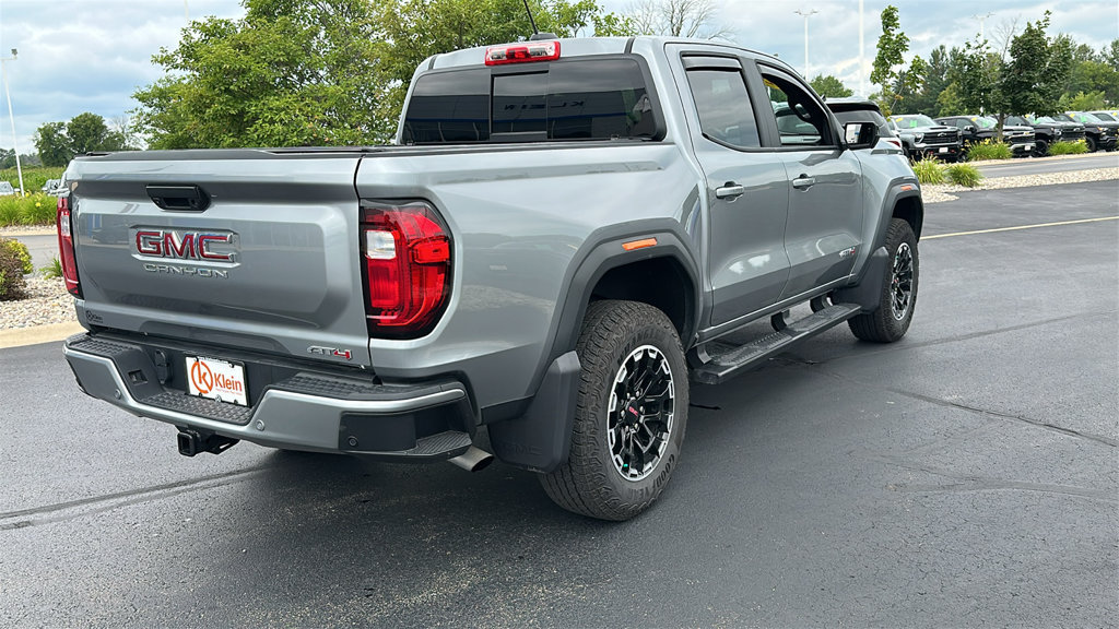 Used 2026 GMC Canyon AT4 w/ Technology Plus Package AWD/4WD image 9