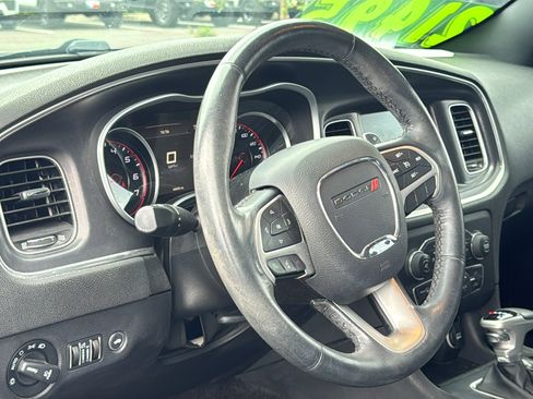 Used 2015 Dodge Charger R/T w/ Plus Group RWD image 10