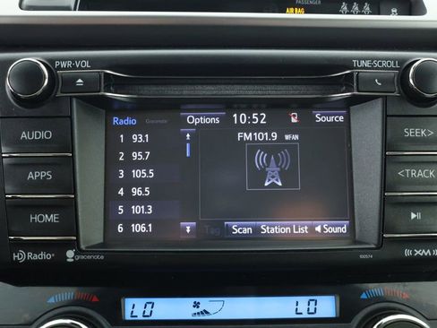 Used 2018 Toyota RAV4 XLE image 17