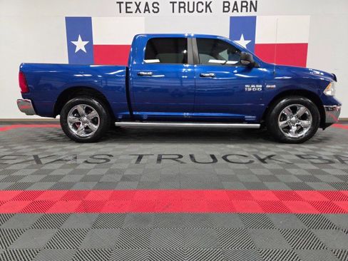 Used 2015 RAM 1500 Lone Star RWD image 13