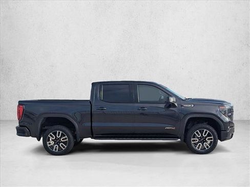 Certified 2024 GMC Sierra 1500 AT4 w/ Technology Package AWD/4WD image 4