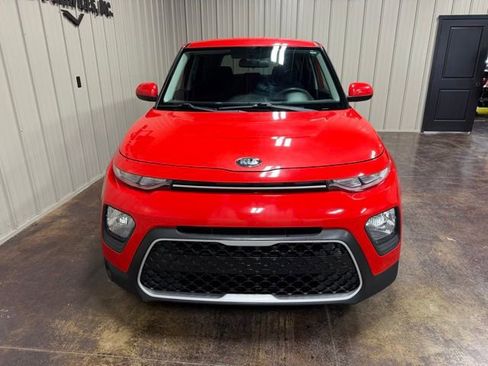 Used 2020 Kia Soul LX FWD image 2