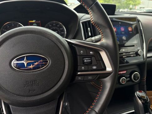Used 2023 Subaru Crosstrek 2.5i Limited AWD/4WD image 16