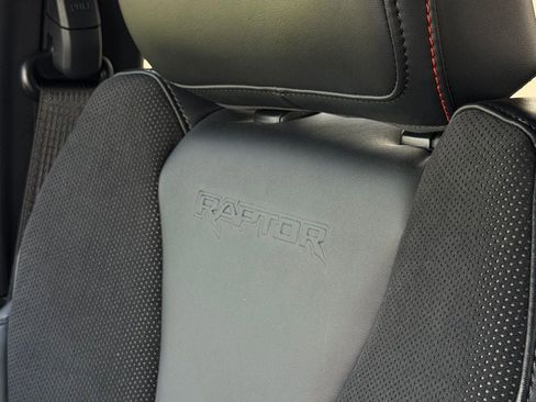 Used 2025 Ford F150 Raptor AWD/4WD image 49