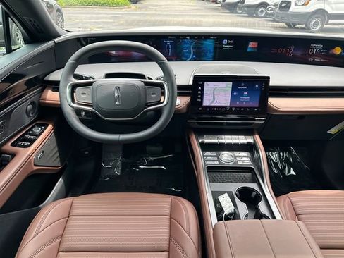 New 2026 Lincoln Nautilus Reserve w/ Jet Appearance Package AWD/4WD image 21