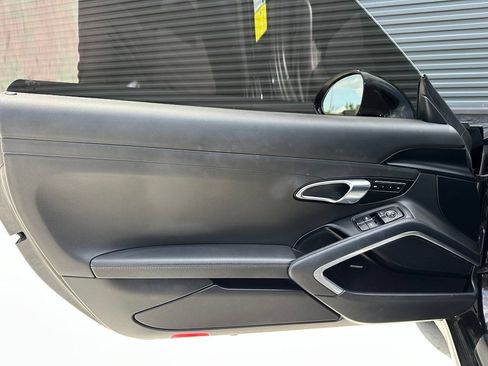 Certified 2018 Porsche 911 Carrera RWD image 16