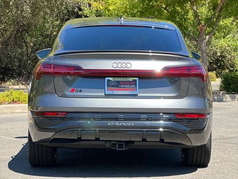 Certified 2024 Audi Q8 e-tron Prestige w/ Prestige Package AWD/4WD image 6