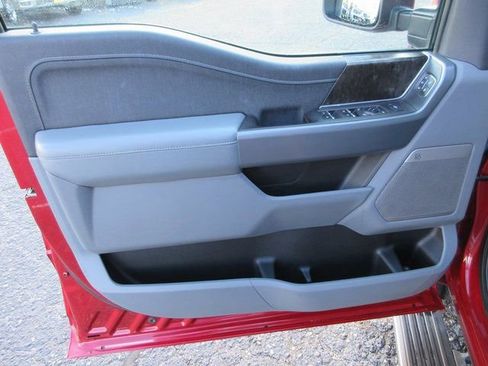 Used 2021 Ford F150 Lariat w/ Equipment Group 502A High RWD image 10