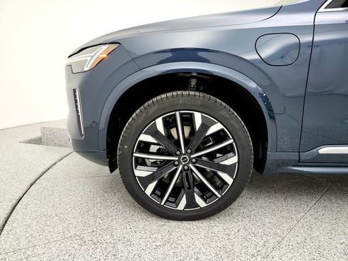 New 2026 Volvo XC90 T8 Plus image 26