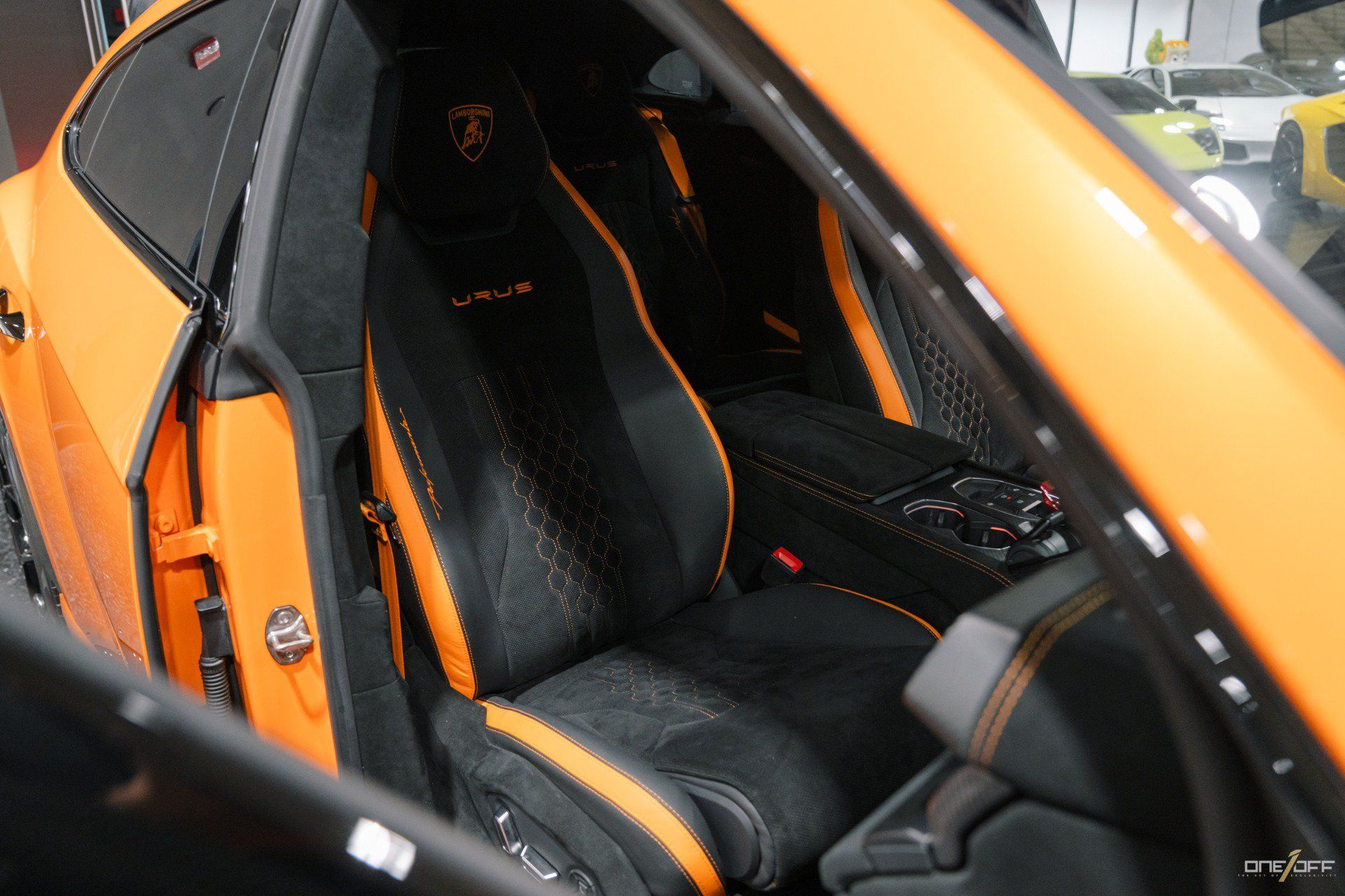 Used 2023 Lamborghini Urus Performante AWD/4WD image 37