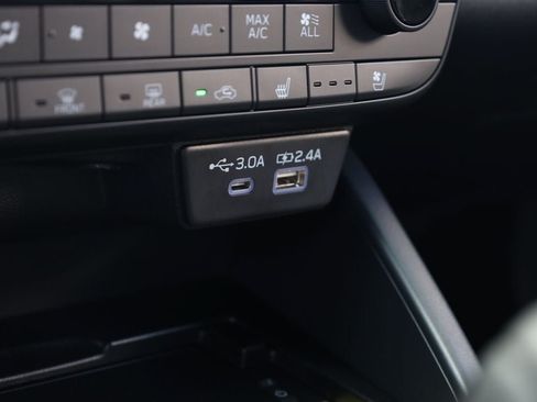 New 2026 Subaru Outback Touring AWD/4WD image 14