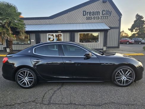 Used 2019 Maserati Ghibli S Q4 image 3