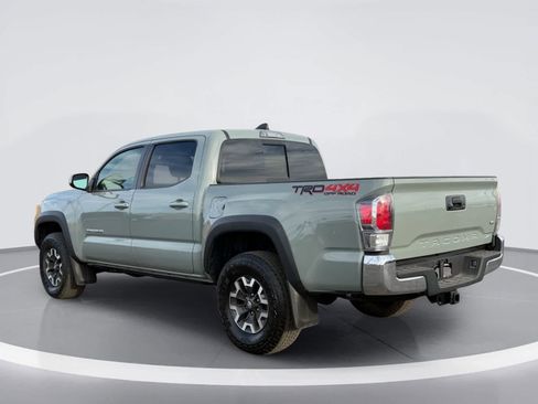 Used 2023 Toyota Tacoma TRD Off-Road AWD/4WD image 3