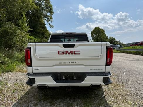 Used 2021 GMC Sierra 1500 Denali w/ Denali Ultimate Package AWD/4WD image 3