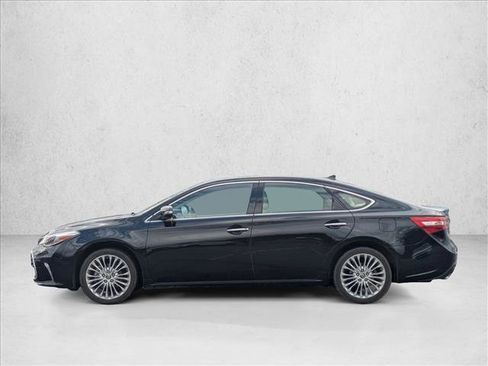 Used 2017 Toyota Avalon Limited w/ All Weather Liner Package image 8