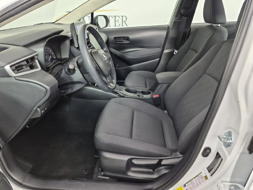 Used 2023 Toyota Corolla LE FWD image 16