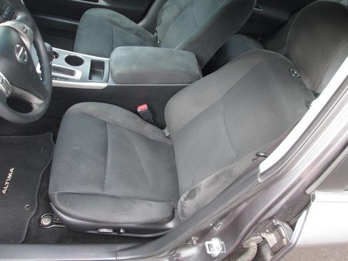 Used 2015 Nissan Altima 2.5 S w/ Power Driver Seat Package image 13