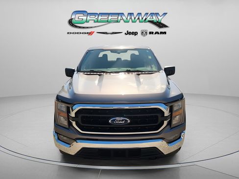 Used 2023 Ford F150 XLT image 3