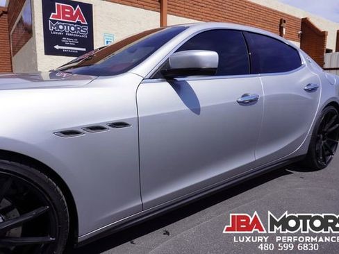 Used 2015 Maserati Ghibli image 30