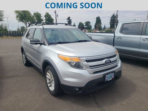 Used 2013 Ford Explorer XLT AWD/4WD image 1