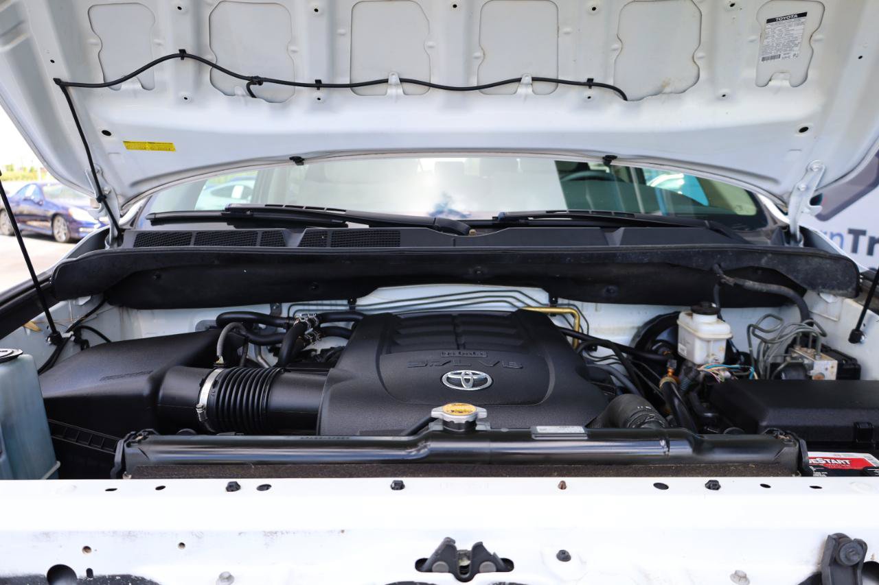 Used 2013 Toyota Sequoia SR5 RWD image 16