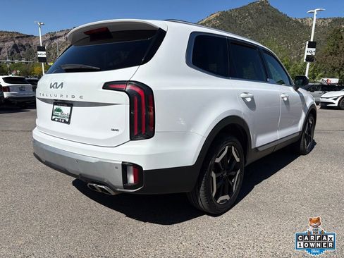Certified 2023 Kia Telluride EX w/ EX Captain's Chair Package AWD/4WD image 10