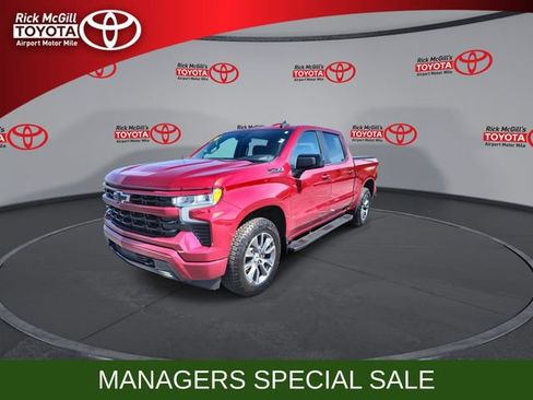 Used 2024 Chevrolet Silverado 1500 RST w/ Convenience Package II AWD/4WD image 4