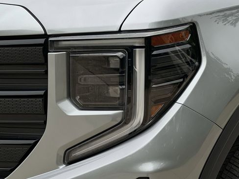 Used 2023 GMC Sierra 1500 Elevation RWD image 21