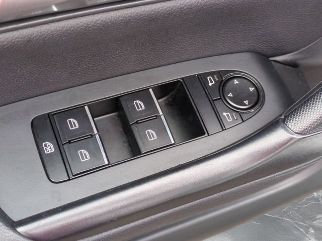 Used 2025 MAZDA CX-50 AWD 2.5 S w/ Preferred Package image 15