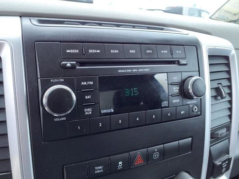 Used 2012 RAM 1500 Classic SLT w/ Luxury Group image 22