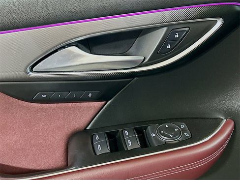Used 2025 Buick Envision Sport Touring image 15