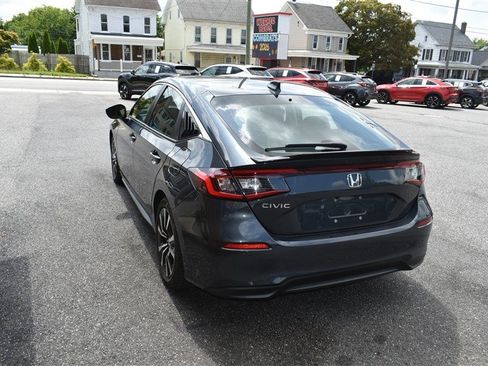 Used 2024 Honda Civic EX-L image 6