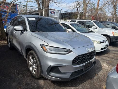 Certified 2023 Honda HR-V LX image 3