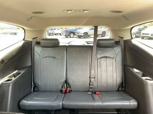 Used 2014 Chevrolet Traverse LT w/ All-Star Edition FWD image 25