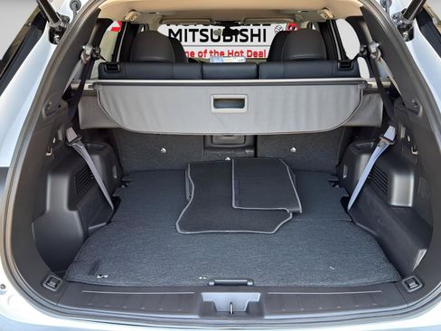 New 2026 Mitsubishi Outlander SEL FWD image 30