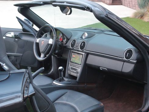 Used 2005 Porsche Boxster S image 41