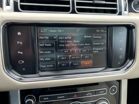 Used 2016 Land Rover Range Rover Long Wheelbase Supercharged image 12