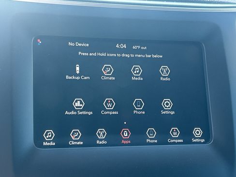 Used 2019 Jeep Cherokee Latitude w/ Popular Appearance Group AWD/4WD image 25