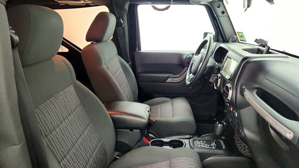 Used 2012 Jeep Wrangler Sport AWD/4WD image 21