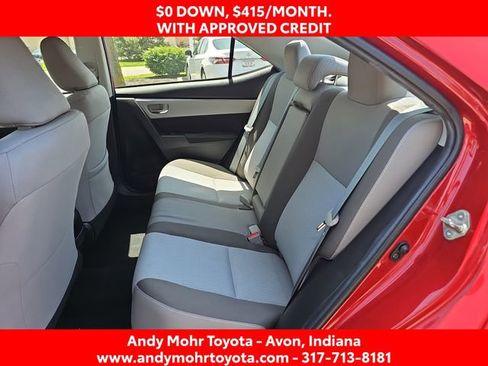 Used 2018 Toyota Corolla LE w/ Carpet Mat Package (TMS) FWD image 11