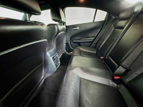Used 2020 Dodge Charger SXT w/ Leather Interior Group image 24