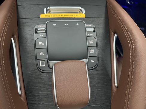 Used 2025 Mercedes-Benz GLS 450 4MATIC image 18