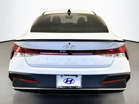 Certified 2026 Hyundai Elantra Sport FWD image 6